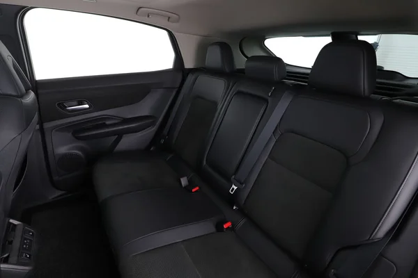 Nissan Ariya (2024) — foto 5 van 16