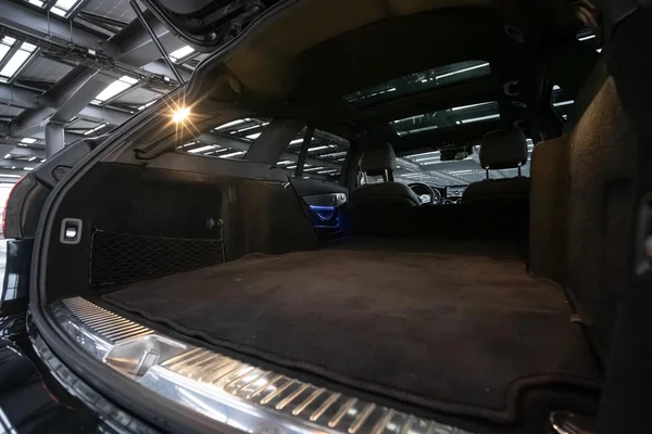Mercedes-Benz C-Klasse (2019) — foto 10 van 23
