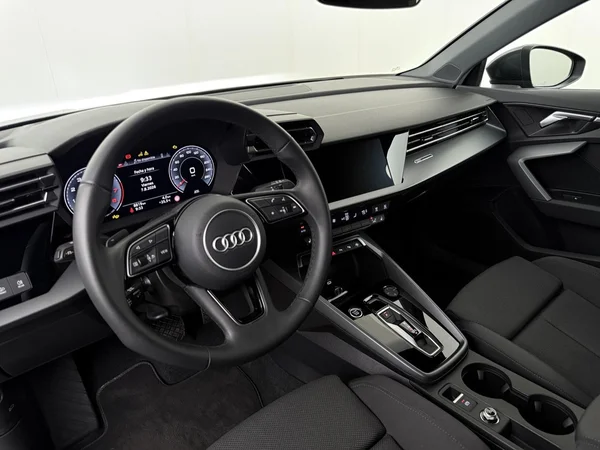 AUDI A3 Sportback (2025) — foto 15 van 18