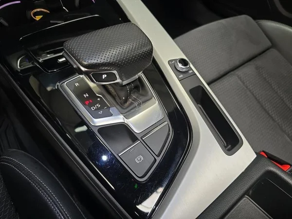 AUDI A4 Avant Dsl (2023) — foto 20 van 32
