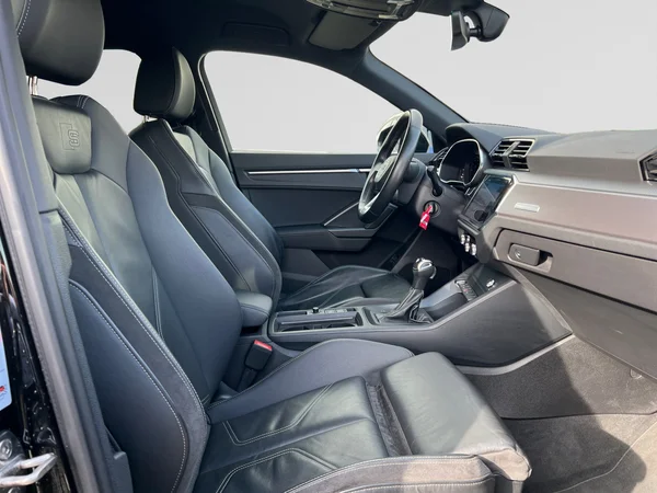 AUDI Q3 PHEV (2022) — foto 3 van 24