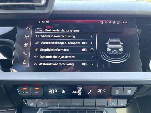 AUDI A3 Sportback (2025) — foto 6 van 22
