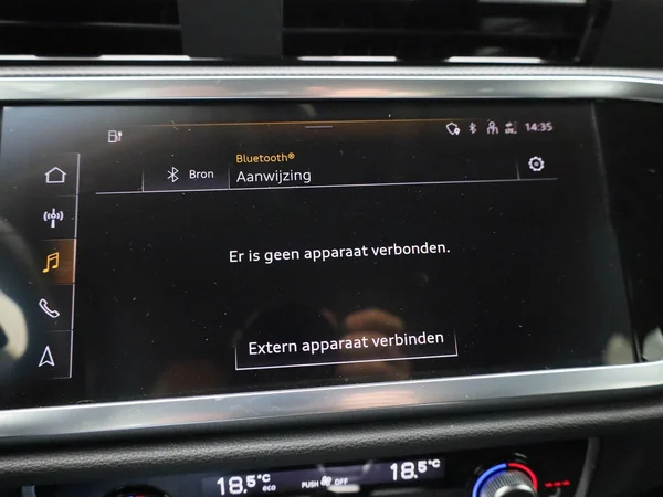 Audi Q3 (2022) — foto 15 van 45