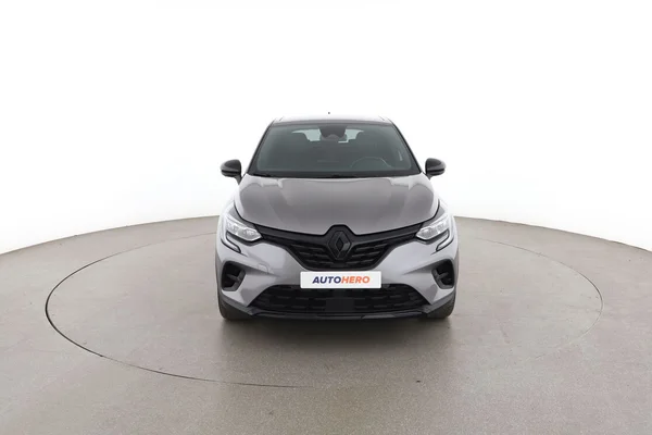 Renault Captur (2022) — foto 15 van 16