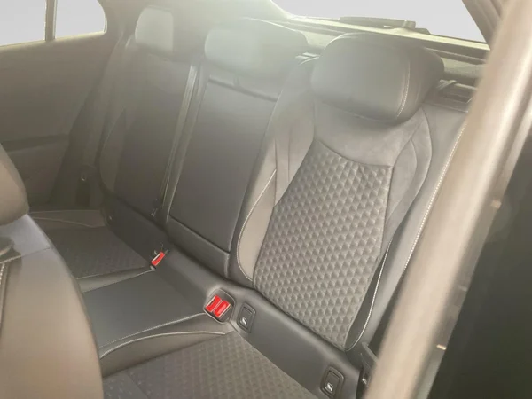 VOLKSWAGEN T-Roc (2026) — foto 10 van 23