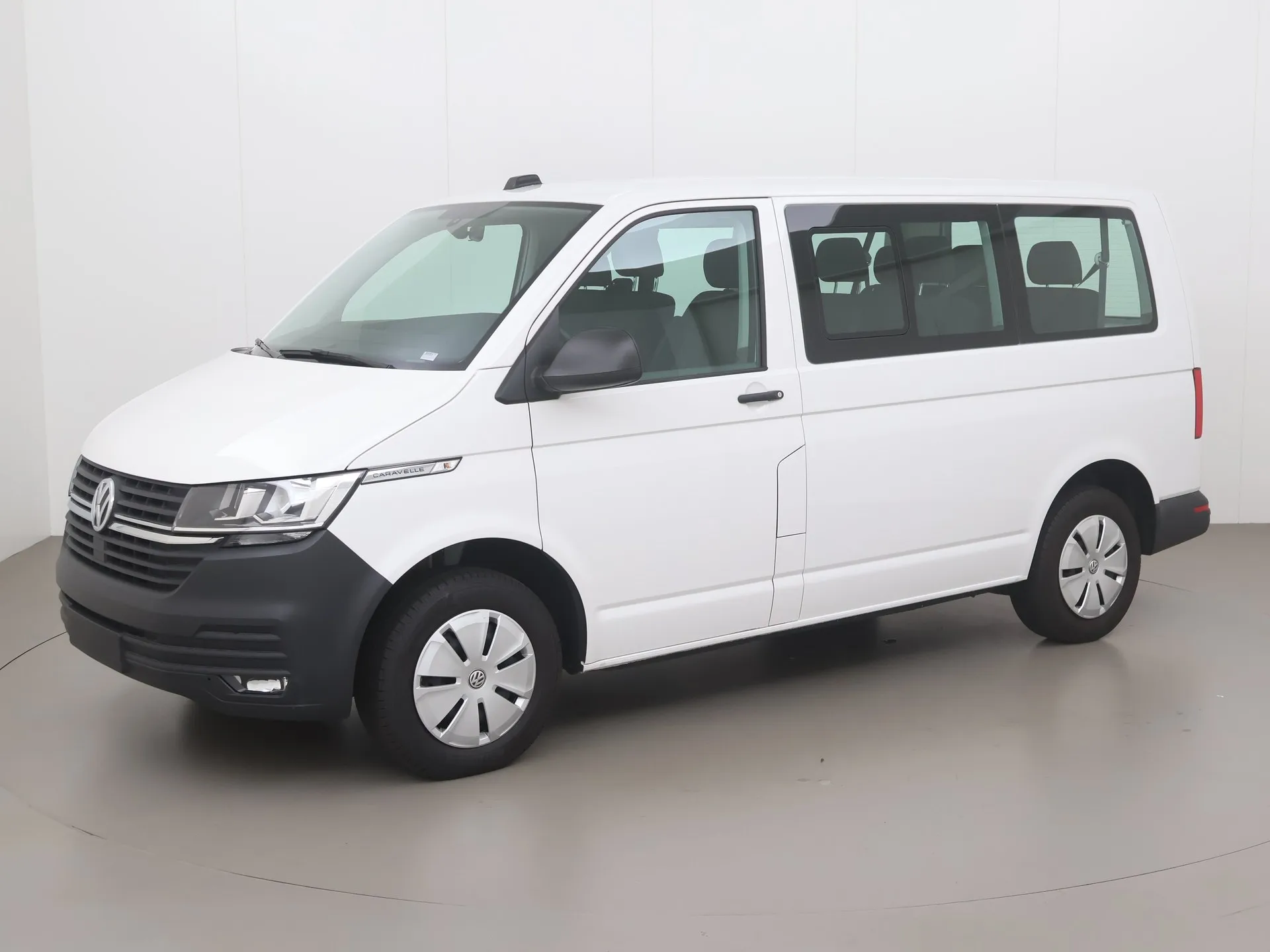 volkswagen transporter t6.1 1200 caravelle 1121_282543_2023