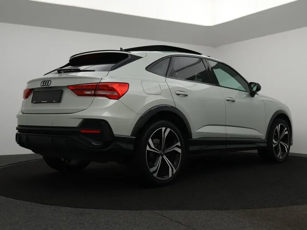 AUDI Q3 Sportback (2020) — foto 22 van 25