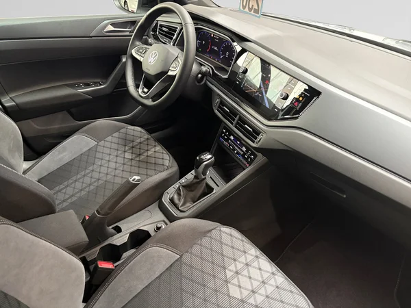 VOLKSWAGEN Taigo (2025) — foto 9 van 15