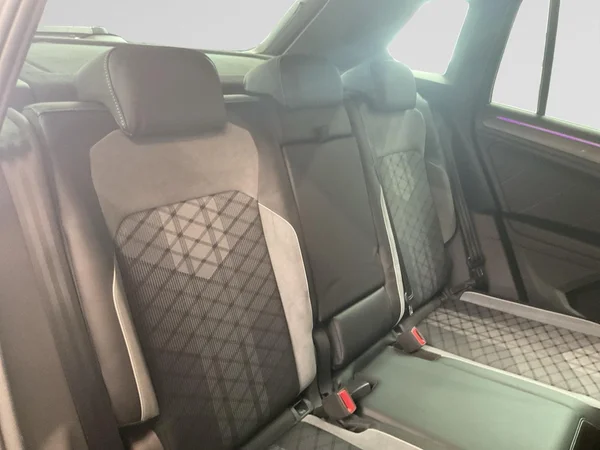 VOLKSWAGEN Tiguan eHybrid (PHEV) (2022) — foto 11 van 22