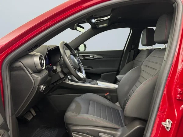 ALFA ROMEO Tonale (2023) — foto 2 van 25