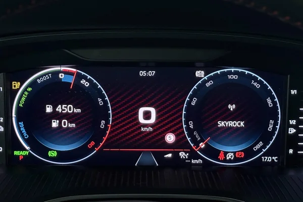 Skoda Octavia SW RS PHEV (2021) — foto 5 van 28