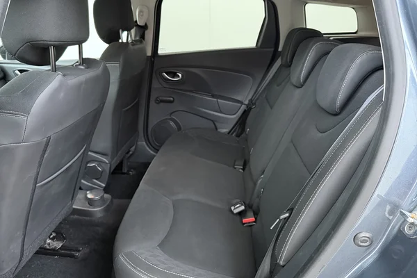 Renault Clio Grandtour IV (2019) — foto 28 van 29