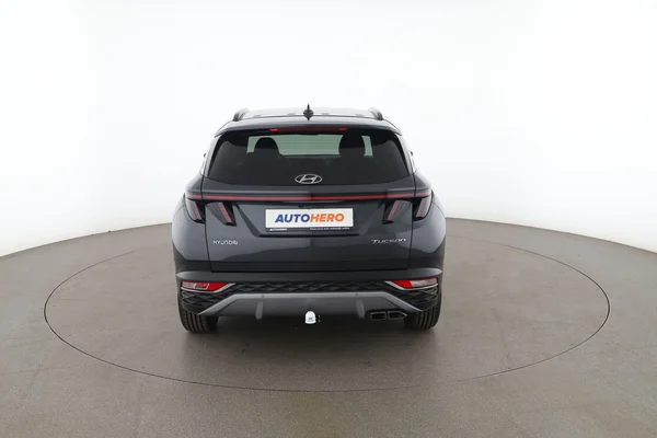 Hyundai Tucson (2021) — foto 11 van 16