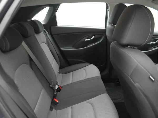 HYUNDAI i30 (2021) — foto 6 van 20