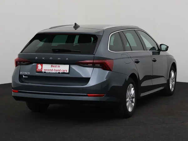SKODA Octavia (2021) — foto 20 van 26