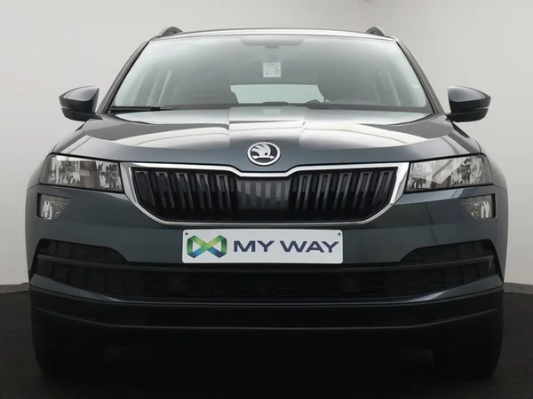 SKODA Karoq (2021) — foto 18 van 25