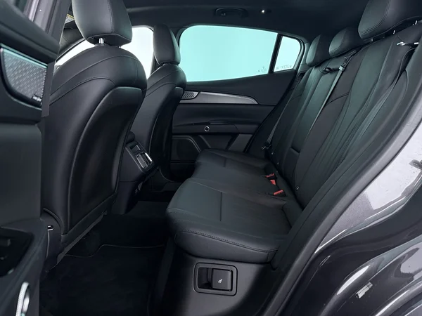 Maserati Grecale (2025) — foto 5 van 30