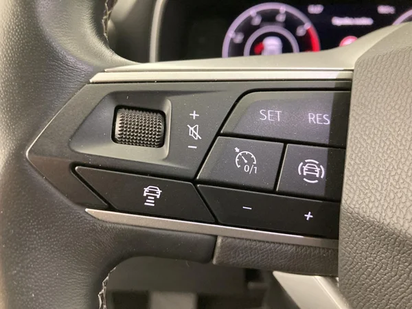 SEAT Leon ST (2021) — foto 35 van 36