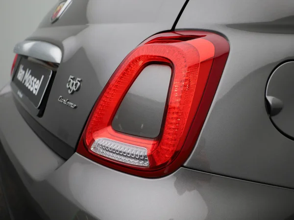 Fiat 500 (2022) — foto 31 van 44
