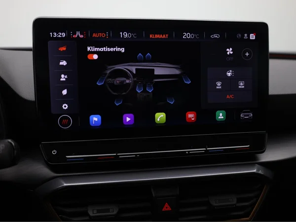 CUPRA Leon ST e-Hybrid (PHEV) (2025) — foto 10 van 20