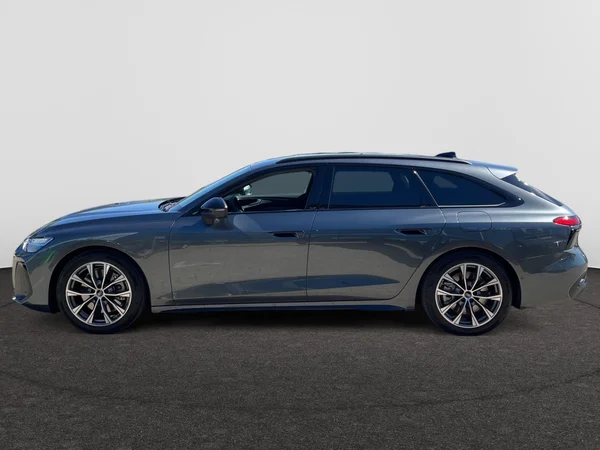 AUDI A6 Avant e-hybrid (PHEV) (2026) — foto 10 van 23