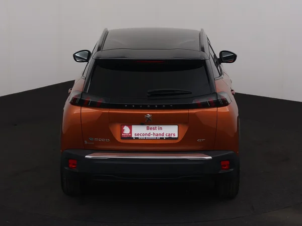 PEUGEOT e-2008 (2022) — foto 28 van 31