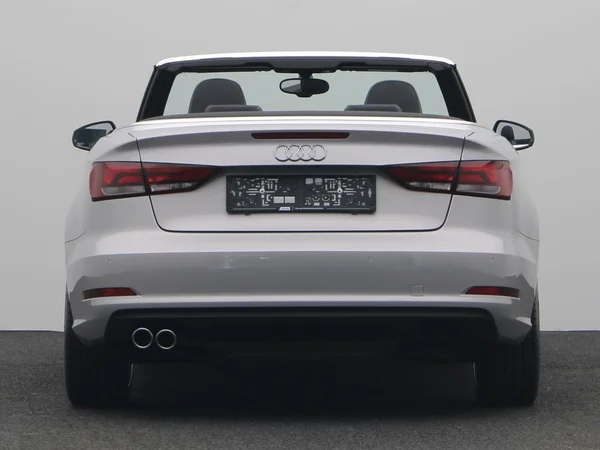 AUDI A3 Cabriolet (2015) — foto 18 van 21