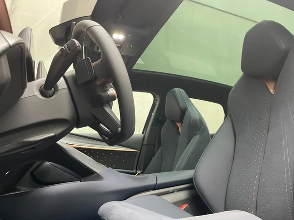 CUPRA Tavascan (2026) — foto 2 van 15