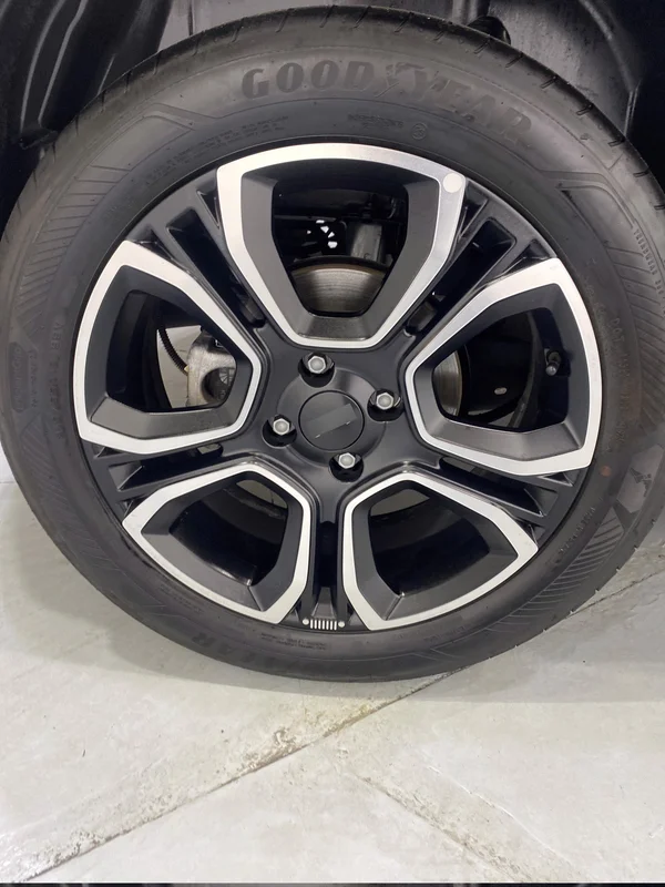 Jeep E-Avenger (2024) — foto 55 van 74