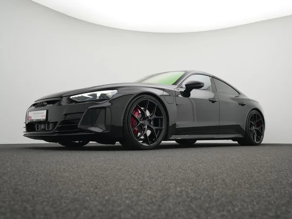 AUDI RS e-tron GT (2021) — foto 30 van 35