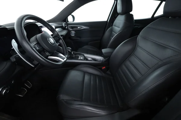 Alfa Romeo Tonale (2023) — foto 16 van 16