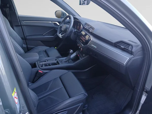 AUDI Q3 (2024) — foto 9 van 20