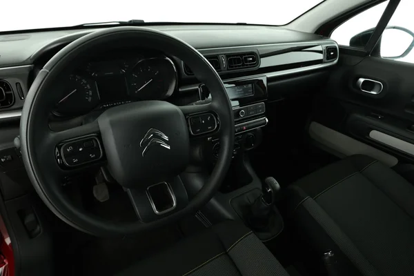 Citroen C3 (2018) — foto 2 van 16