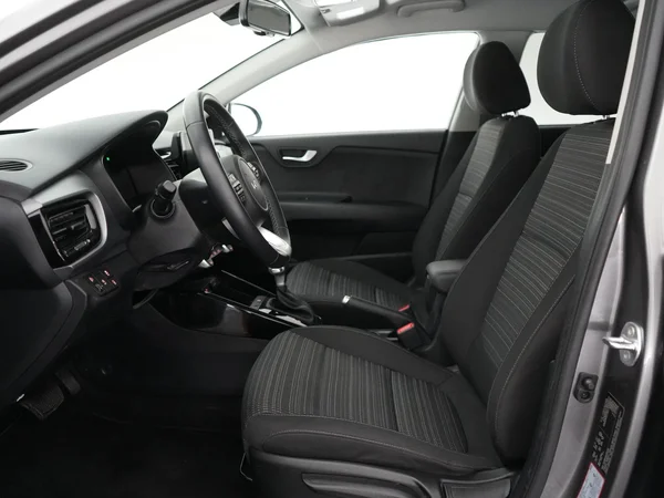 Kia Stonic (2025) — foto 3 van 22