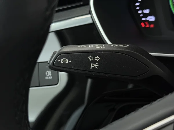 AUDI Q3 (2021) — foto 15 van 29