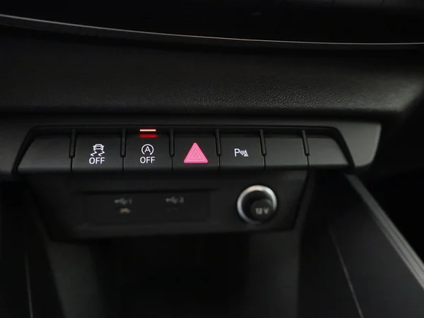 Audi A1 Sportback (2023) — foto 19 van 38