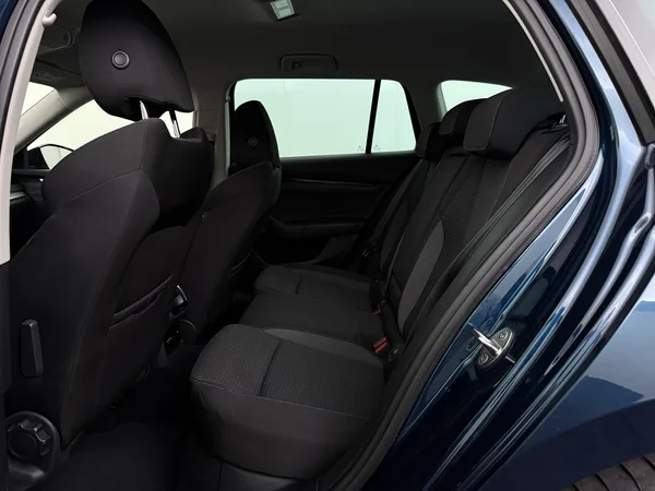 SKODA Octavia (2021) — foto 5 van 32