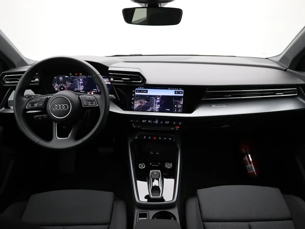 AUDI A3 Sportback (2024) — foto 4 van 20