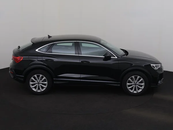 AUDI Q3 (2022) — foto 27 van 31