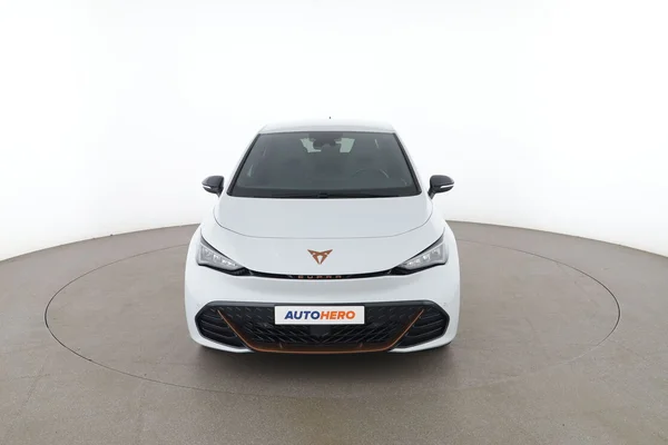Cupra Born (2022) — foto 16 van 17