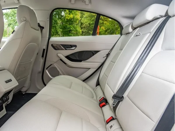 Jaguar I-PACE (2022) — foto 10 van 30