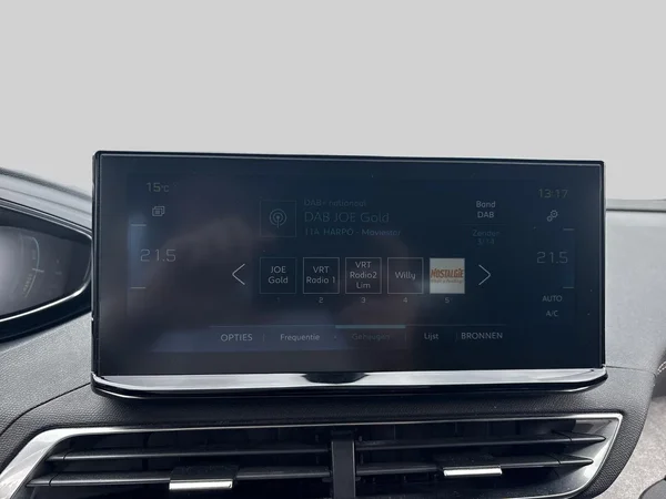 Peugeot 3008 (2021) — foto 3 van 17
