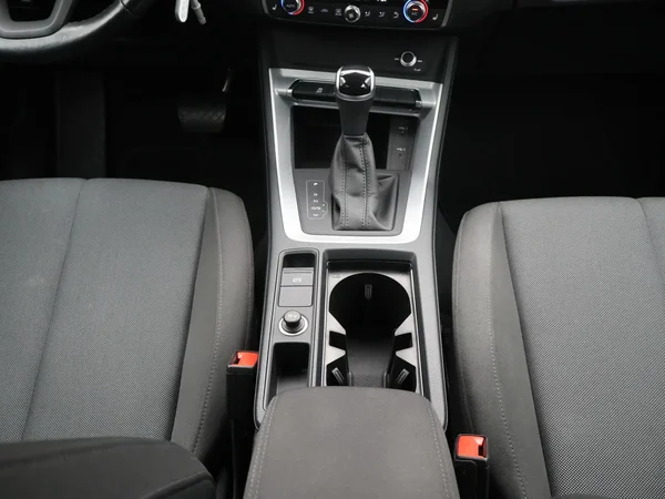 Audi Q3 (2022) — foto 3 van 25