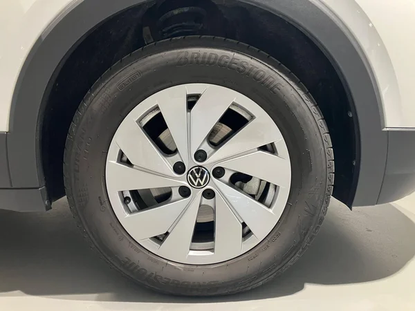 Volkswagen T-Cross (2025) — foto 4 van 24