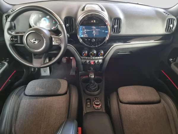 MINI Mini Countryman (F60 LCI) (2021) — foto 3 van 22