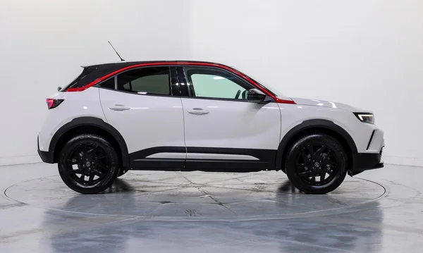 Opel Mokka (2022) — foto 43 van 46