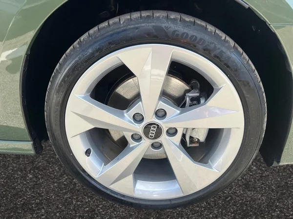 AUDI A3 Sportback PHEV (2025) — foto 14 van 24