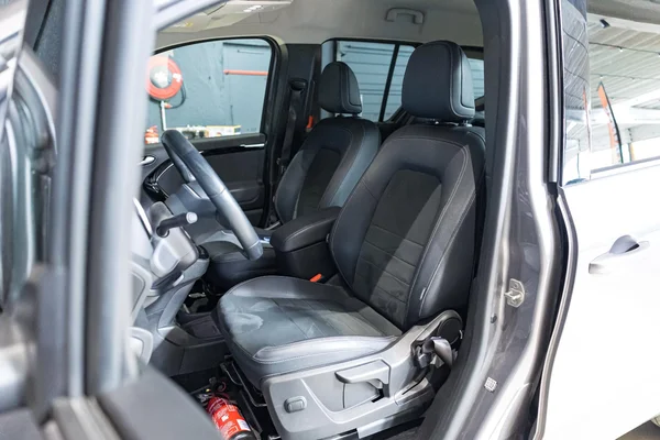 Mercedes-Benz T-Klasse (2023) — foto 9 van 28