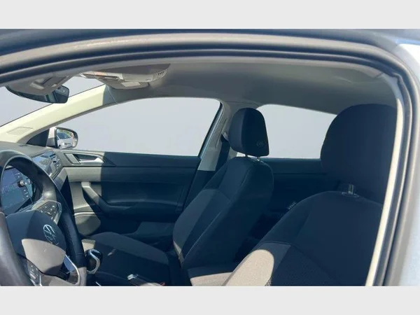 Volkswagen Polo (2023) — foto 15 van 24