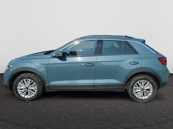 VOLKSWAGEN T-Roc (2023) — foto 12 van 24
